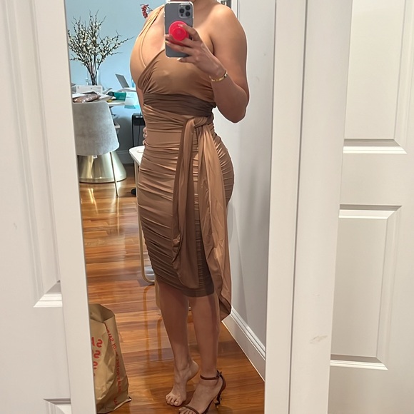 Wrap to perfection in brown ombre Convertible dress - Picture 5 of 6